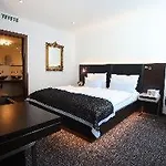 Schiller 5 Отель 4*