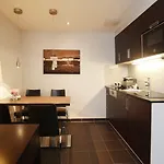 Schiller 5